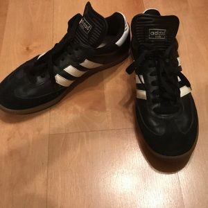 Adidas Sambas